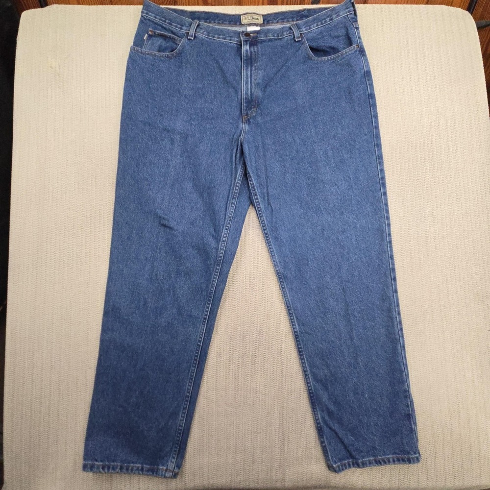 L.L. Bean Jeans Mens 44x32 Blue Medium‎ Wash Relaxed Fit Straight Denim Pants